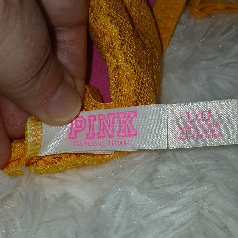 PINK‎ Victoria's Secret Sexy Feminine Bright Lace Bralette and Thong Panty Set - Picture 11 of 16